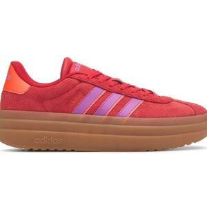 NWOT Women's VL Court Bold Platform Sneaker